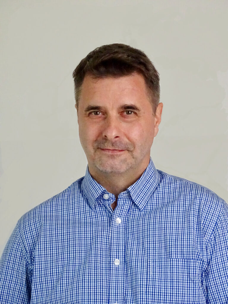 Krzysztof Martyniak - Socjolog i pedagog społeczny, doktor nauk społecznych